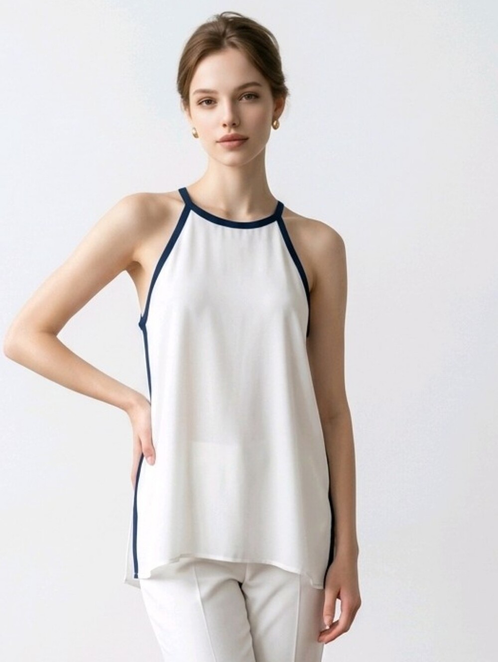 NWT By Together You & I White Halter Tank with Navy Trim   sz M